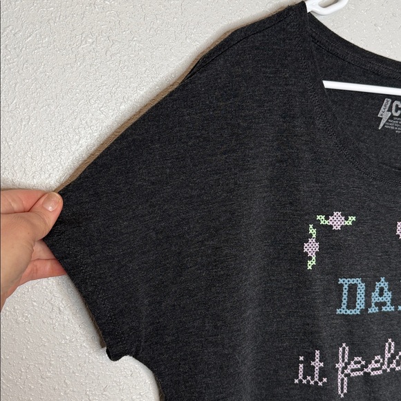 Choke Women's "Damn It Feels Good To Be A Gangster" T-Shirt XL - Picture 3 of 5